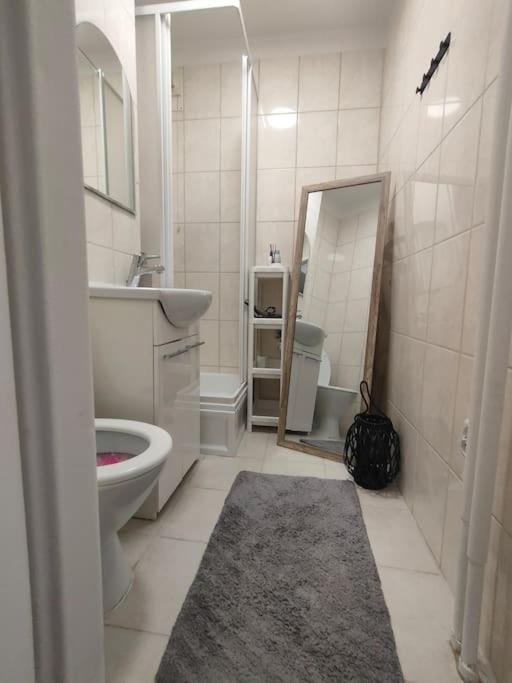 Appartement Apartament Szmaragdowy Centrum à Varsovie Extérieur photo